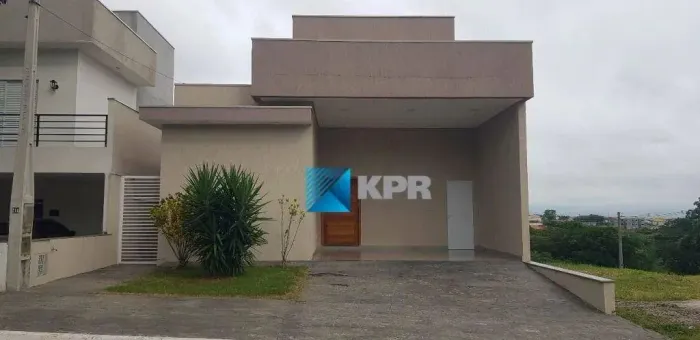 Casa à venda ou locação, Alto Padrão, em Condomínio Fechado Caçapava/SP