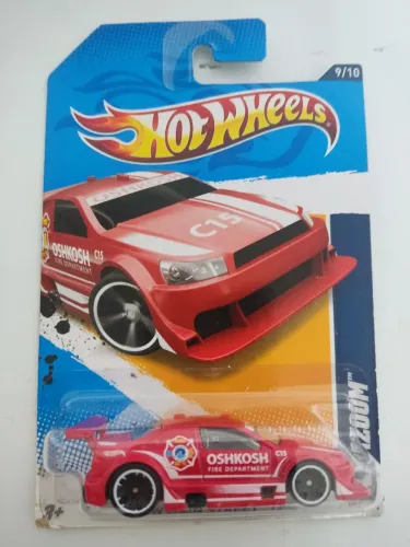 Hot Wheels Amazoom 2012