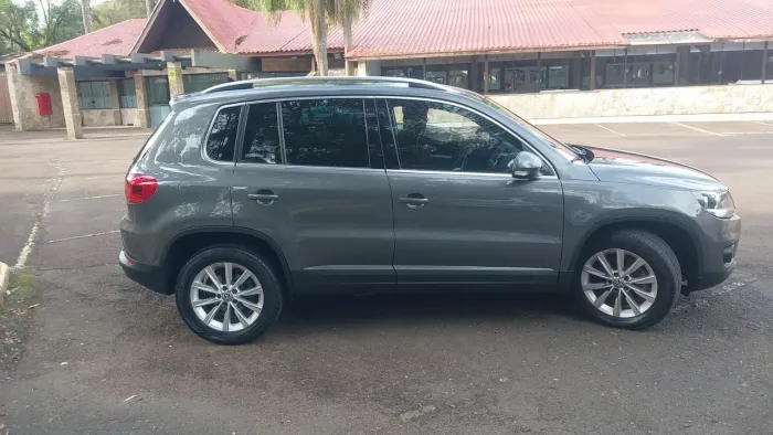 Volkswagen Tiguan 2.0 TSI 16V 200cv Tiptronic 5P 2014