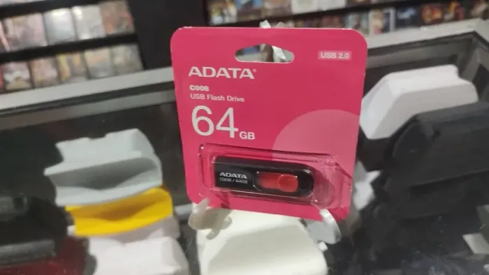 KIT L1 PRA PS2 COM 20 JOGOS PEN DRIVE ORIGINAL 64GB MEMORY CARD 128MB SUBISTITÚI O LEITOR