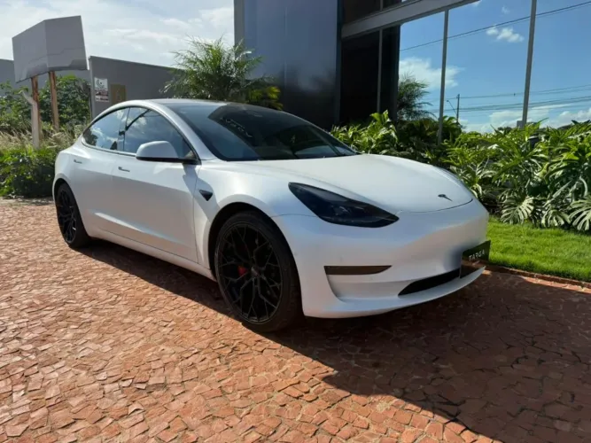 Tesla Model 3 Elétrico AWD Performance 2022