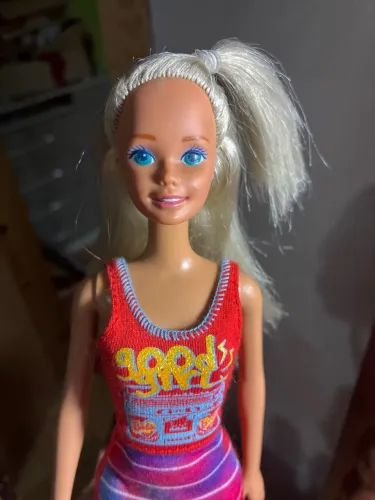 Barbie antiga cabelo platinado !
