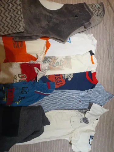 Conjunto 8 Camisas + Blusa de Frio + Pijama, Gap, Tommy Hilfiger, Calvin Klein e mais