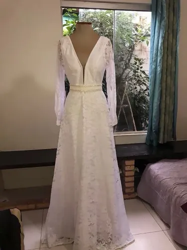 Vestido de noiva branco gelo 