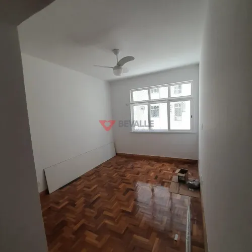 Venda Apartamento Laranjeiras RJ: 2 Dorms, 1 Suíte