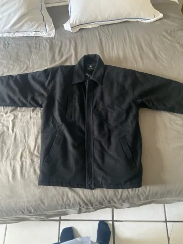 Casaco em fibra preto