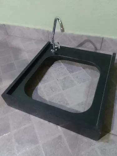 Pedra granito pra Cuba para área externa + torneira Docol Nova, ACEITO OFERTAS