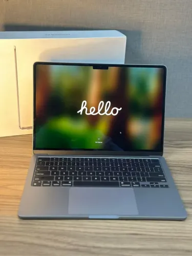 MacBook Air M2 2022 A2881 Processador: M2 SEMI NOVO COM GARANTIA LOJA FISICA