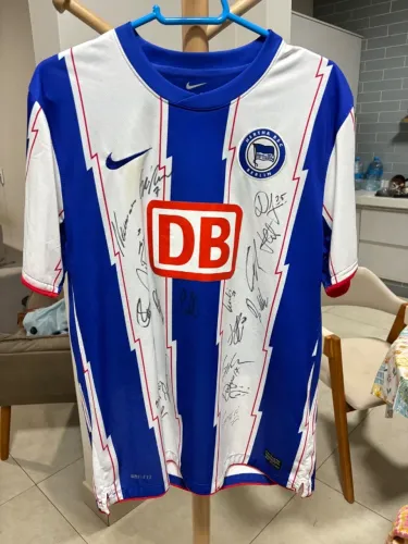 CAMISA HERTHA BERLIN AUTOGRAFADA