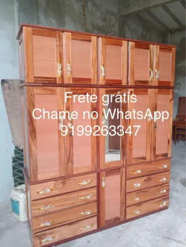 Guarda roupa de madeira 5 portas 