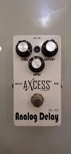 Pedal Giannini Axcess Analog Delay DL103