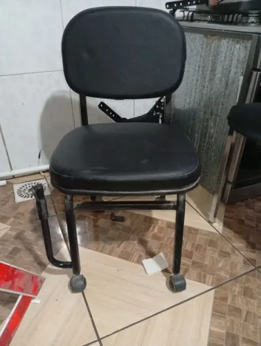 Cadeira base , para cirandinha de manicure
