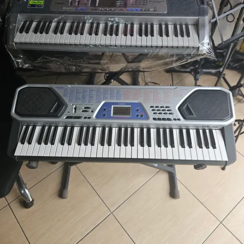 TECLADO CASIO 5 OITAVAS
