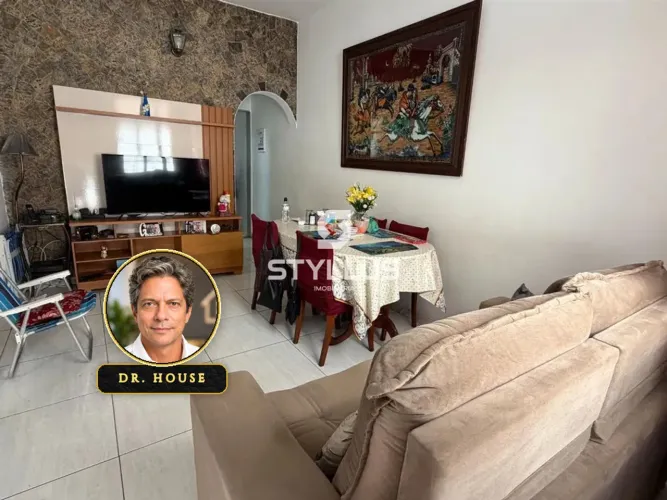 Casa de Vila Charmosa com 2 Quartos e 2 Vagas no Méier! M97R