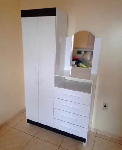 Guarda Roupa Solteiro