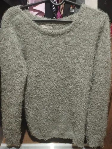 Suéter de Tricô Cinza Feminino