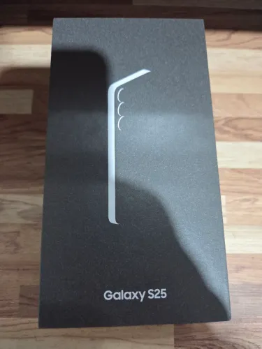 Samsung S25 Novo Lacrado, Nota fiscal e 1 ano de garantia