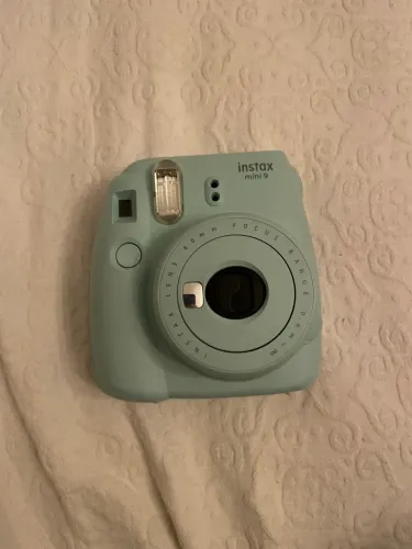 Câmera Instax Mini 9