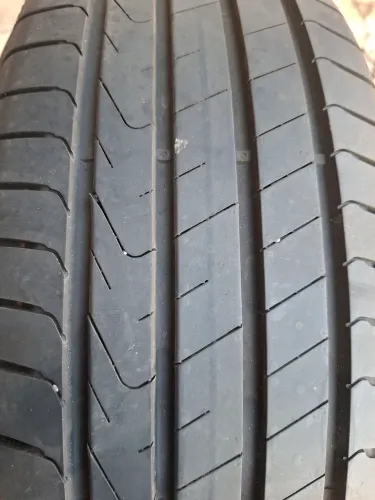  Vende-se Pneu Scorpion 215/60 R17