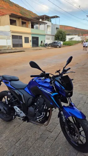 Fazer 250 2025