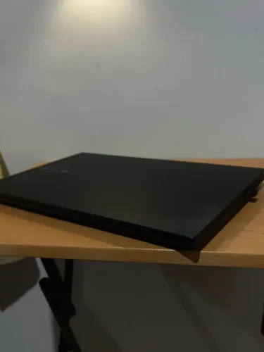 Notebook ASUS VIVOBOOK na caixa