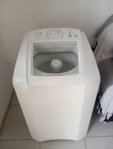 Máquina de lavar Eletrolux 9kg. Higienizada e toda revisada garantia de 3meses