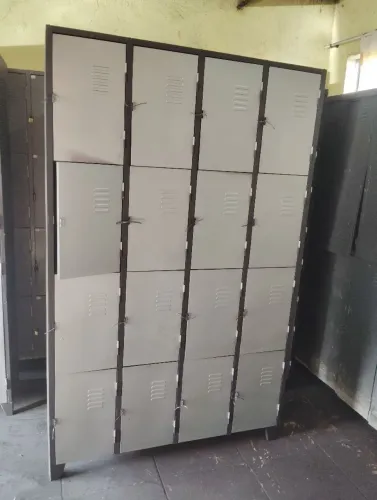 Armário vestiário 16 portas