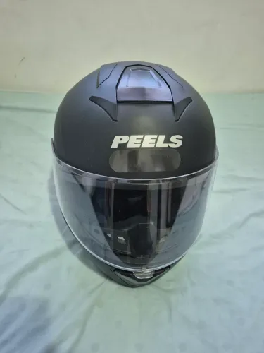 Capacete Peels