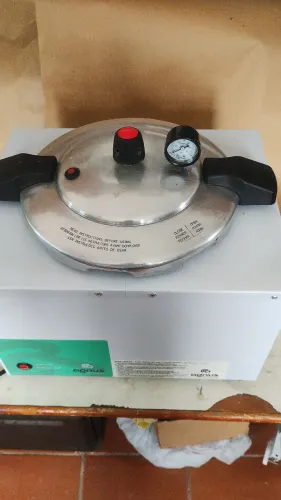 Autoclave Angus 8 litros 110 Volts