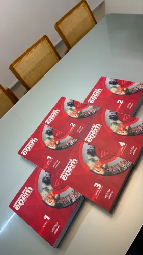 Livros preparatórios Enem/Vestibular