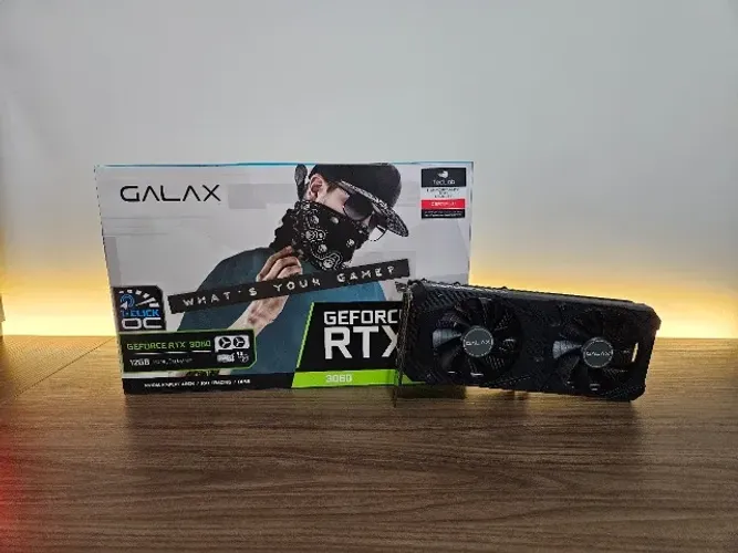 Placa de vídeo RTX 3060 GALAX 1-CLICK OC 12GB - Usada em Excelente Estado!