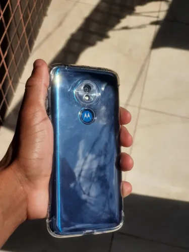 Moto g7 power  conservado 