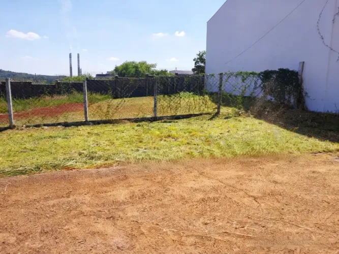 Terreno à venda no bairro Jardim Pau Brasil em Americana/SP