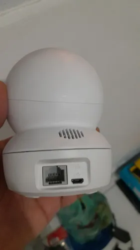 Câmera Ezviz H6C