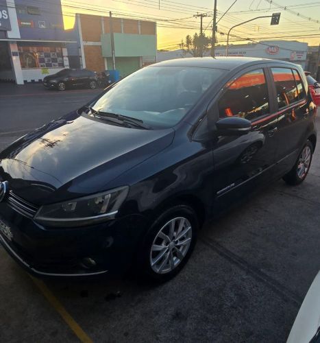 Imagem de Volkswagen Fox Trendline 1.0 Flex 8V 5P 2015