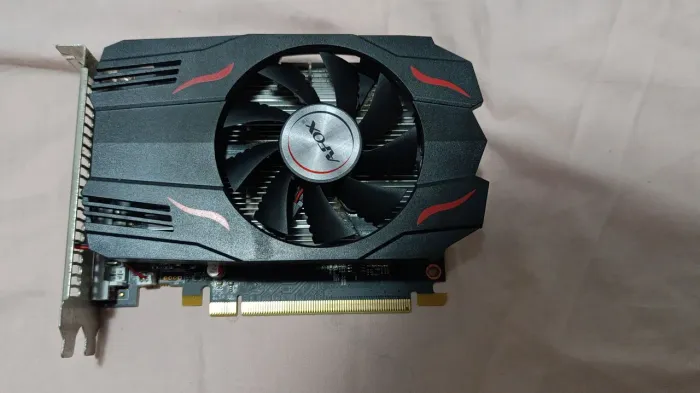 Rx 550 2VRAM DDR5 Afox<br>R$370 para vender logo