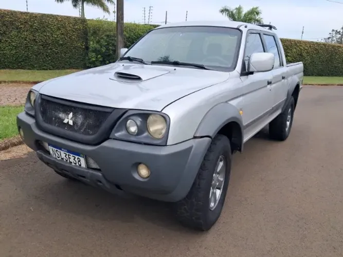 Mitsubishi L200 Outdoor GLS 2.5 4X4 CD TDI Diesel 2010
