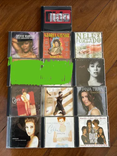 CDS cantoras internacionais diversos. R$ 15,00 cada.