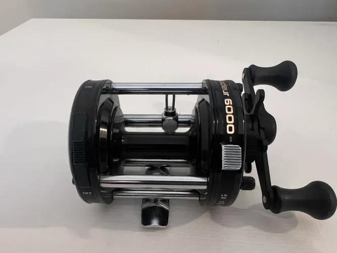 Carretilha Abu Garcia Ambassadeur 6000
