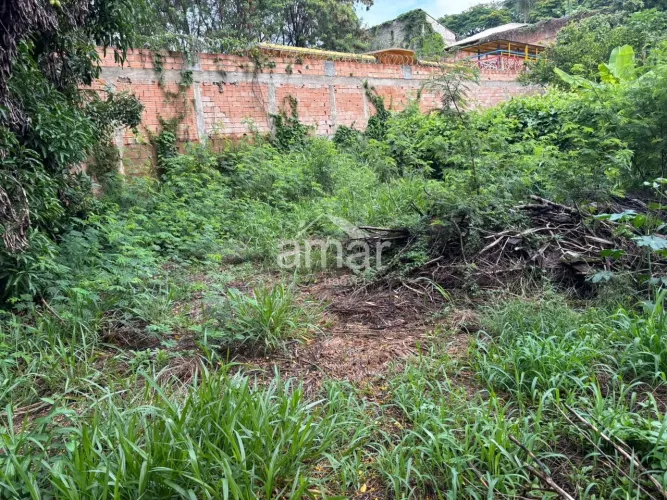 Terreno plano a venda bandeirantes