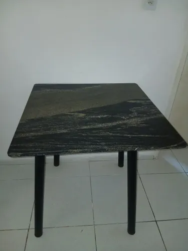 Mesa pra vender !!!!