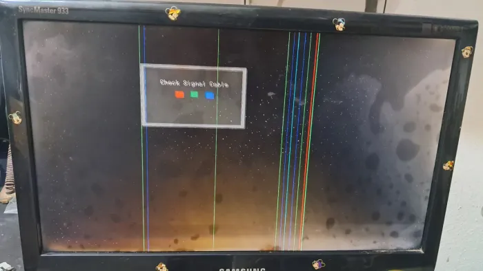 Monitor Samsung Syncmaster 933