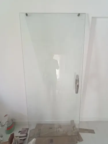 Porta de correr de vidro pra retirar hj