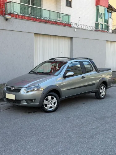 Fiat Strada Trekking 1.6 16V Flex CD 2013