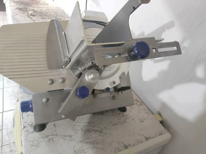 Cortador de frios Gural