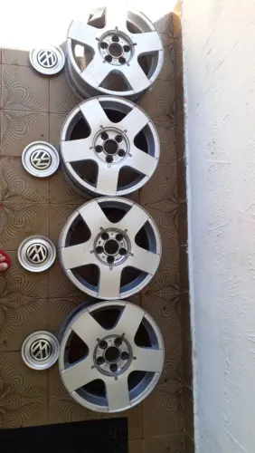 Jogo de Rodas Originais, Golf MK 4 Modelo Avus Aro Furação 5X100