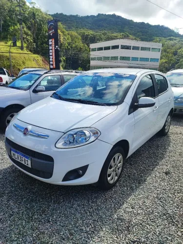 Fiat Palio Attractive 1.0 EVO Fire Flex 8V 5P 2014