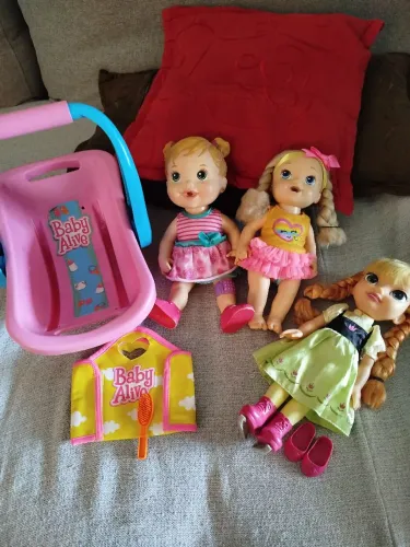 Baby alive, Ana da Frozen e bebê conforto kit.