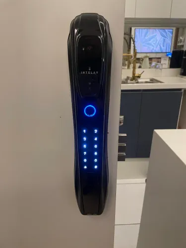 Fechadura Digital Intelar X8 com Câmera e Tela - Estado de Nova