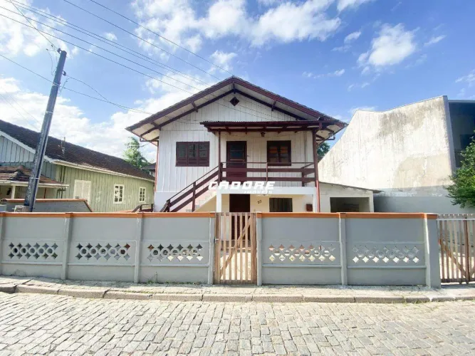 Casa/Terreno a venda no Garcia - Blumenau/SC